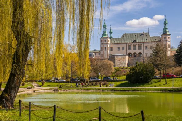 Kielce – perła Gór Świętokrzyskich! Co warto tam zobaczyć, zwiedzić i jak spędzić czas ? Kielce – perła Gór Świętokrzyskich! Co warto tam zobaczyć, zwiedzić i jak spędzić czas ?